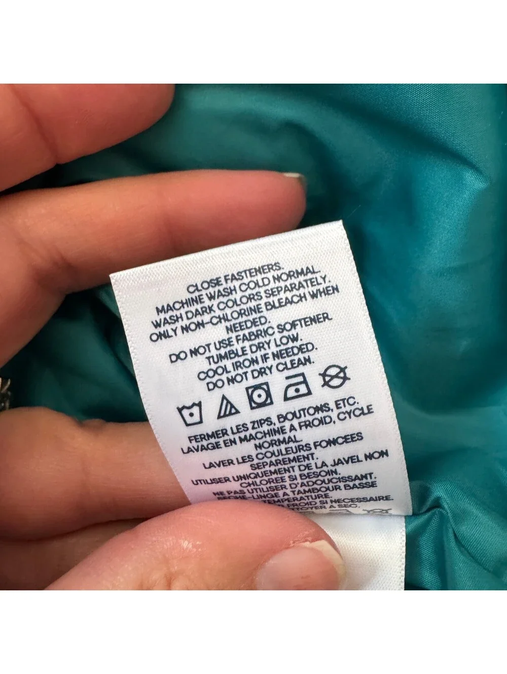 Lands End brand lands